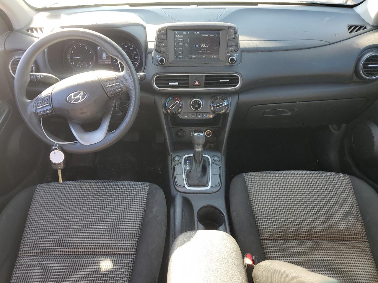 2018 Hyundai Kona Se VIN: KM8K1CAA1JU158609 Lot: 71949805