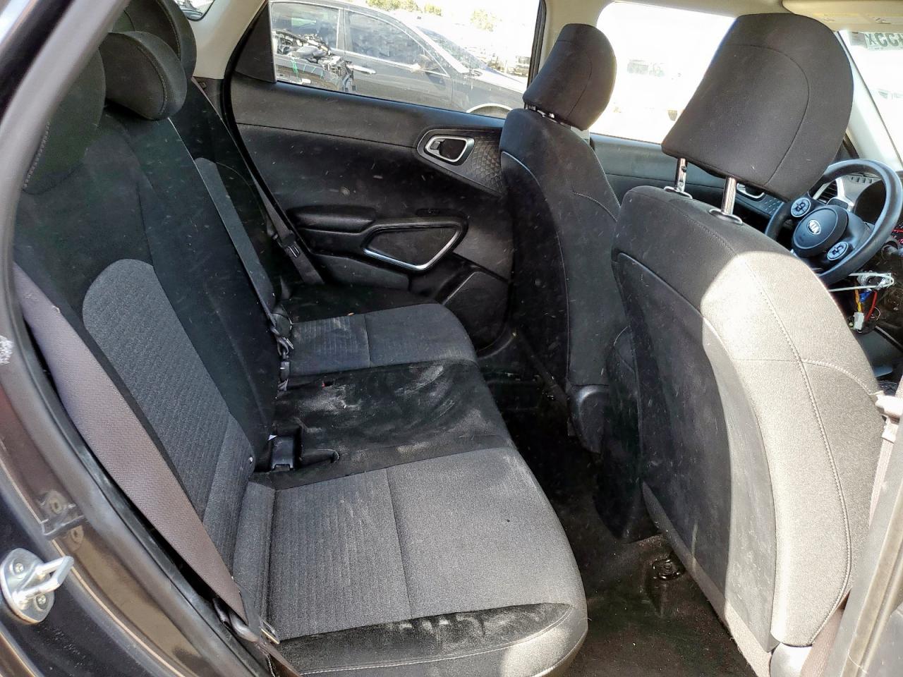 2021 Kia Soul Lx VIN: KNDJ23AU9M7750950 Lot: 83813455