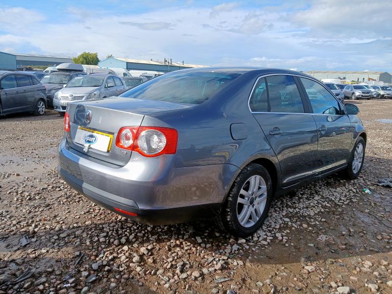 2008 VOLKSWAGEN JETTA SE FSI 