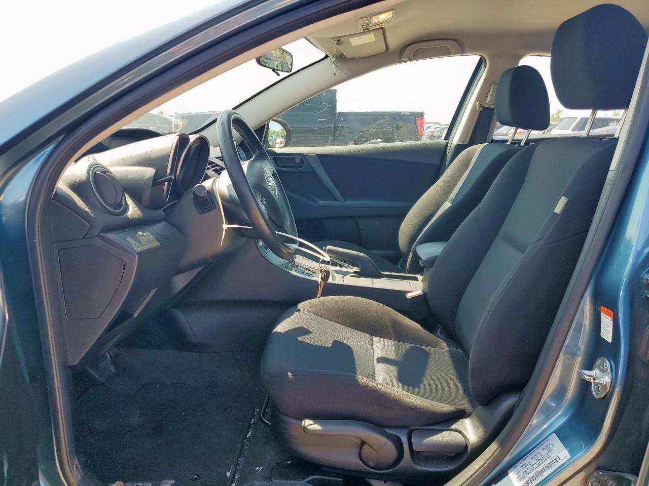 2011 Mazda 3 I VIN: JM1BL1UGXB1415983 Lot: 71654445