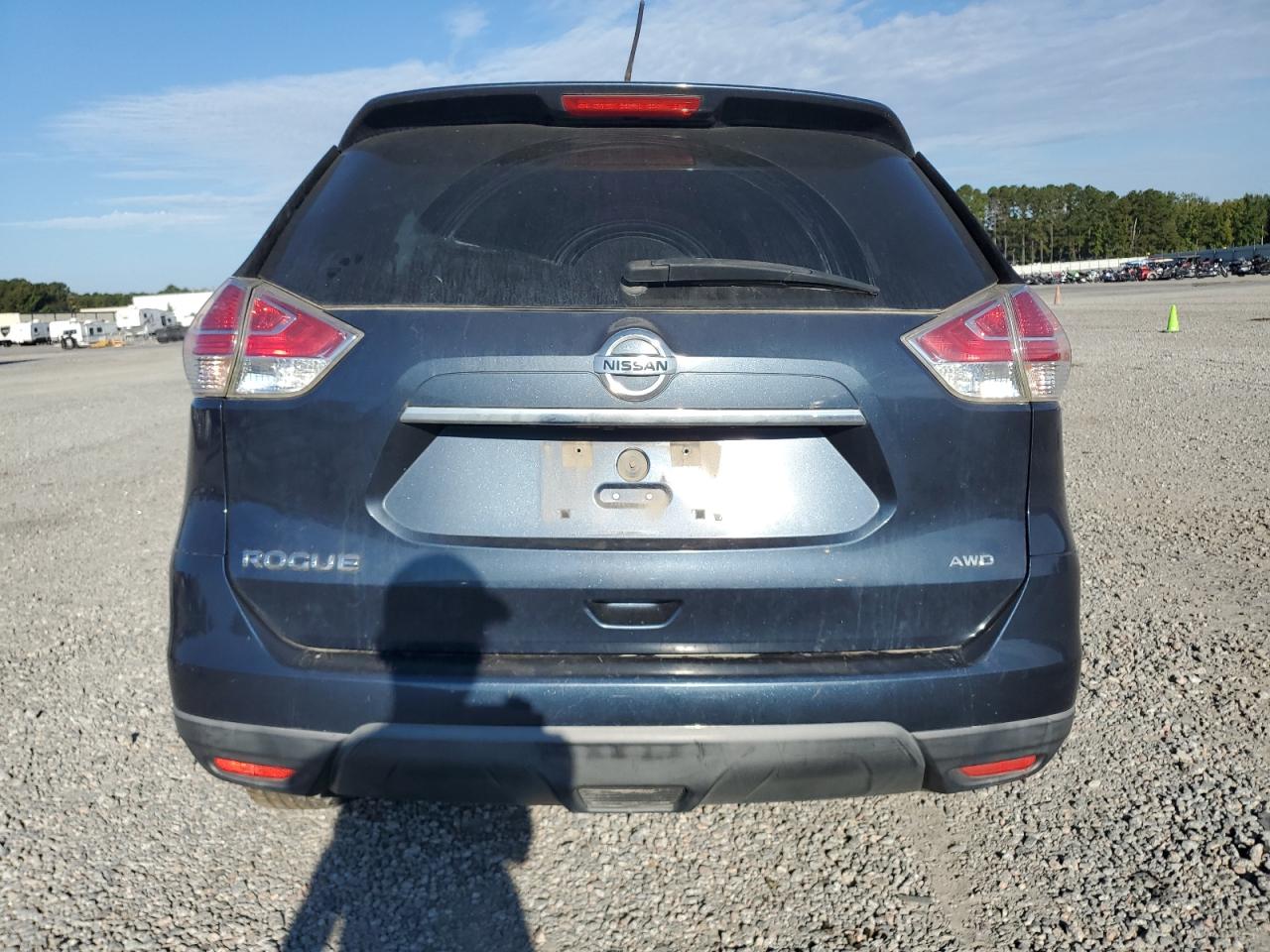 2016 Nissan Rogue S VIN: KNMAT2MV0GP636870 Lot: 80253575