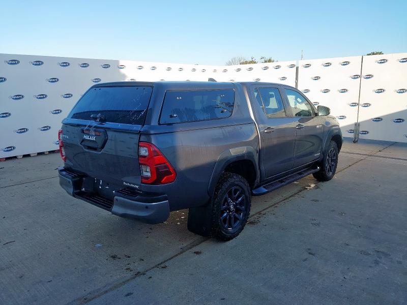 2024 TOYOTA HILUX INVINCIB X D-4D4WD 
