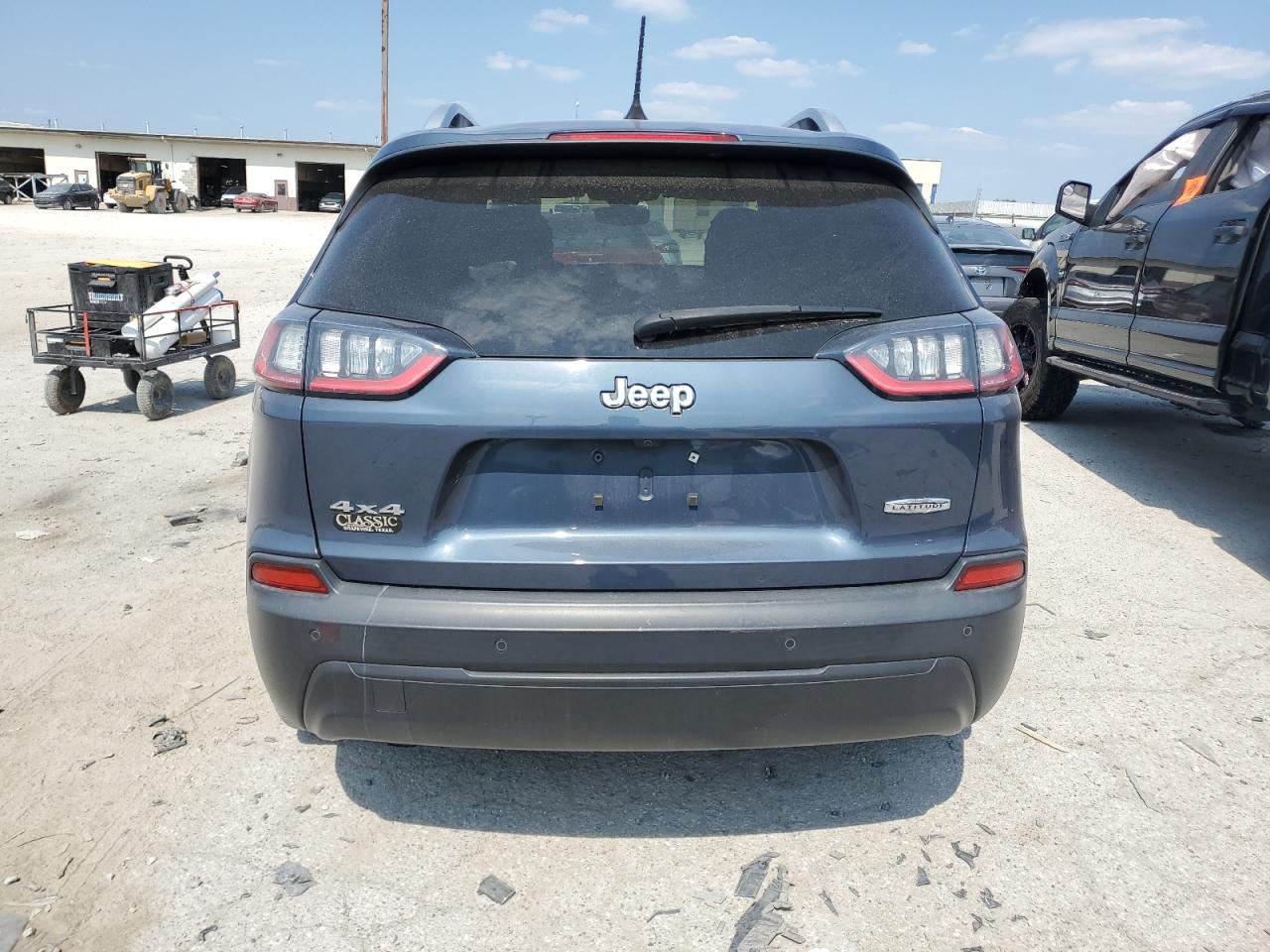 2019 Jeep Cherokee Latitude Plus VIN: 1C4PJMLB6KD394650 Lot: 81335595