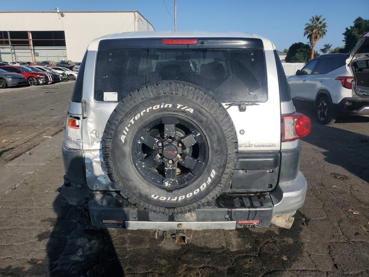 2007 Toyota Fj Cruiser VIN: JTEBU11FX70049833 Lot: 81277495