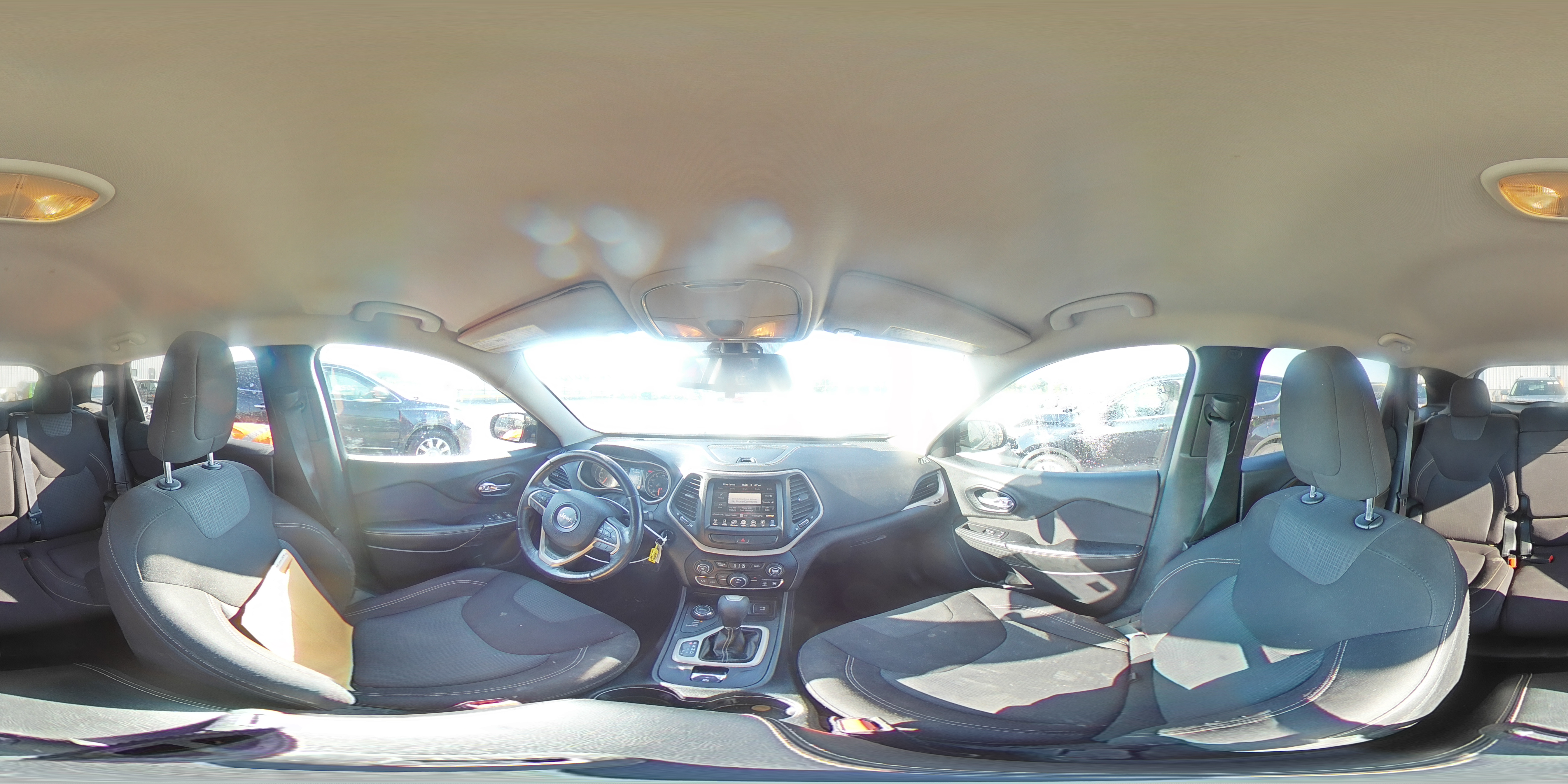 2016 Jeep Cherokee Latitude VIN: 1C4PJMCS3GW283520 Lot: 71979615