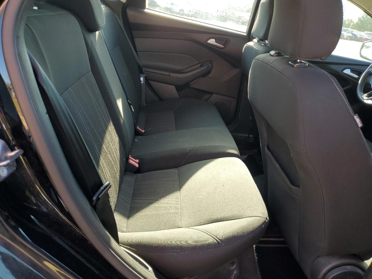 2017 Ford Focus Se VIN: 1FADP3K26HL247293 Lot: 81921295