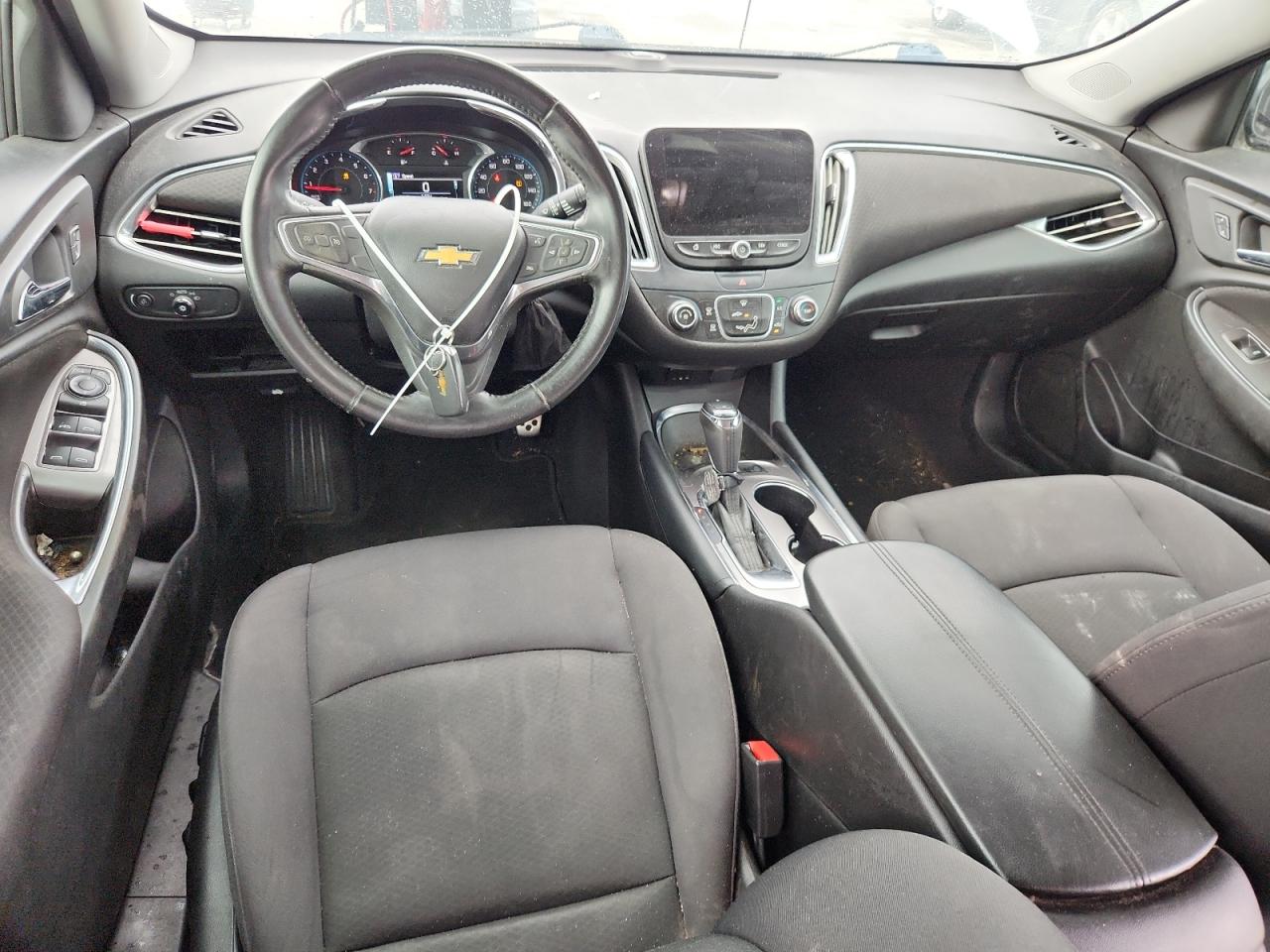 2017 Chevrolet Malibu Lt VIN: 1G1ZE5ST5HF195057 Lot: 83826335