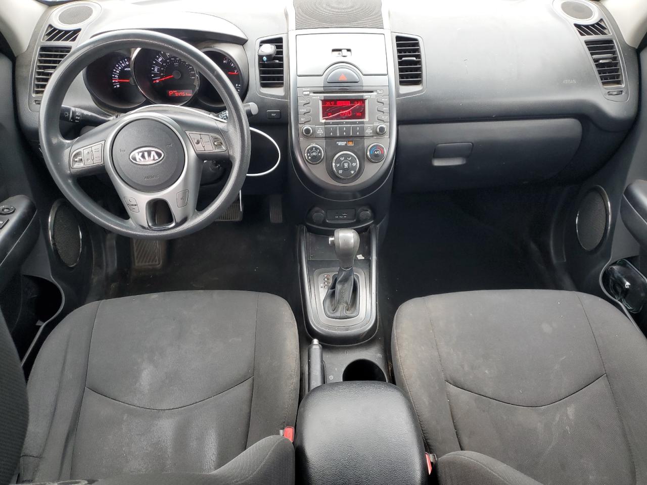 2011 Kia Soul + VIN: KNDJT2A23B7318583 Lot: 81953485