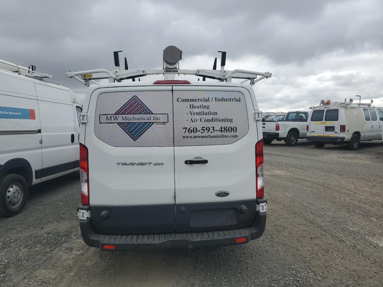 2018 Ford Transit T-250 VIN: 1FTYR2ZMXJKA56821 Lot: 84242175