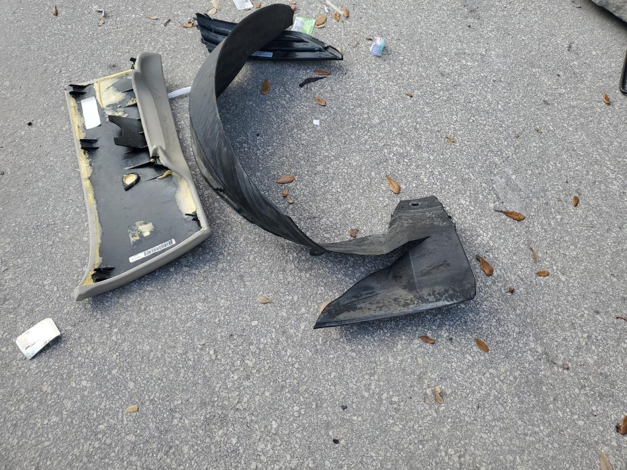 2003 Cadillac Deville VIN: 1G6KD54YX3U183644 Lot: 81963655