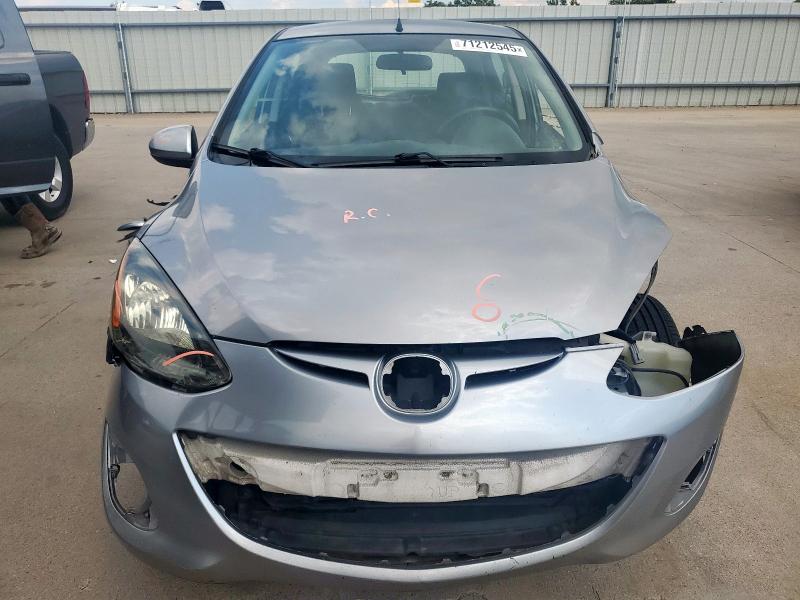 Hatchbacks MAZDA 2 2013 Silver