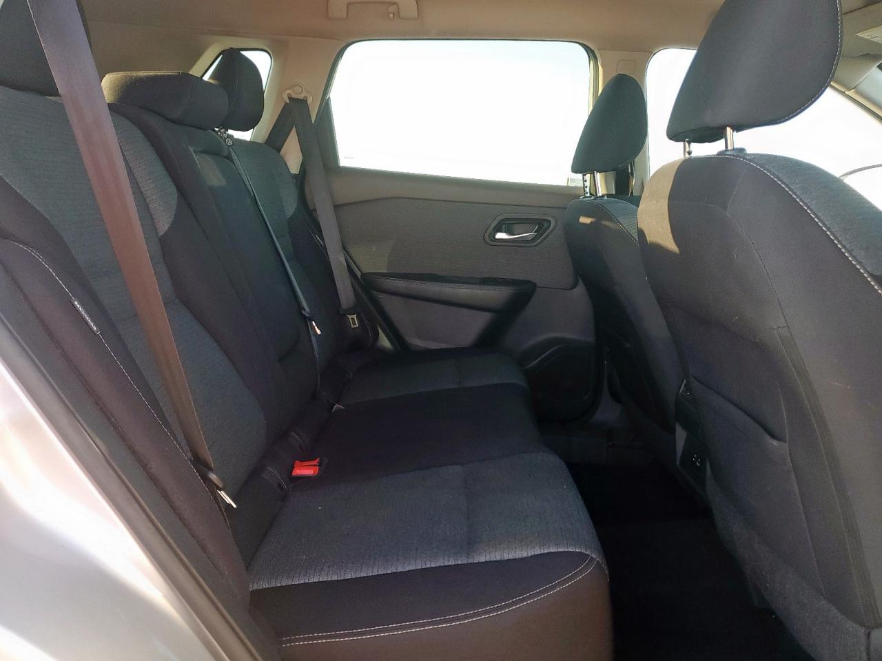 2022 Nissan Rogue Sv VIN: 5N1BT3BA4NC673947 Lot: 81455575