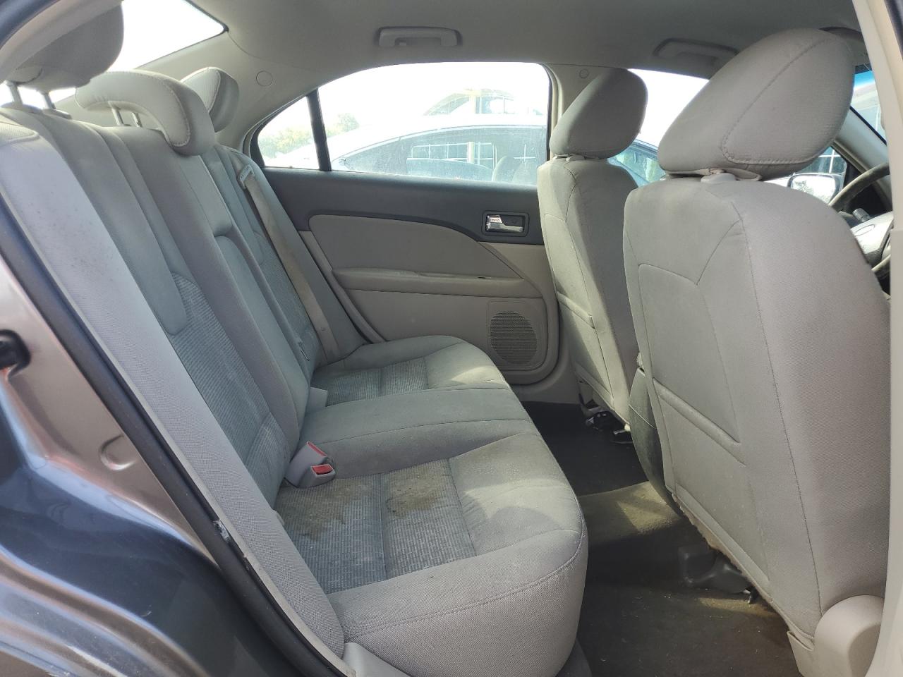 2011 Ford Fusion Se VIN: 3FAHP0HA1BR203354 Lot: 71752825