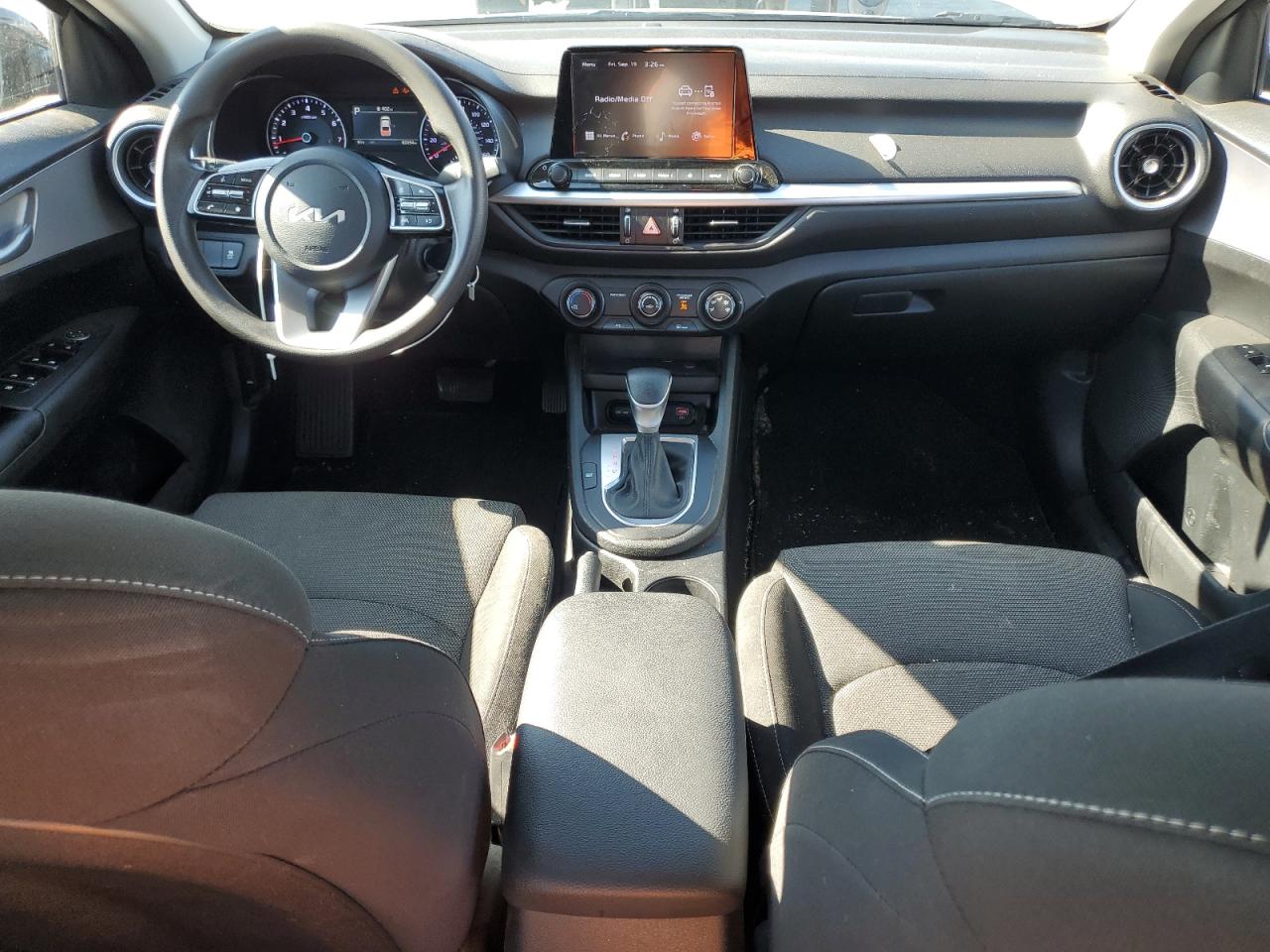 2024 Kia Forte Lx VIN: 3KPF24AD0RE747051 Lot: 81142875