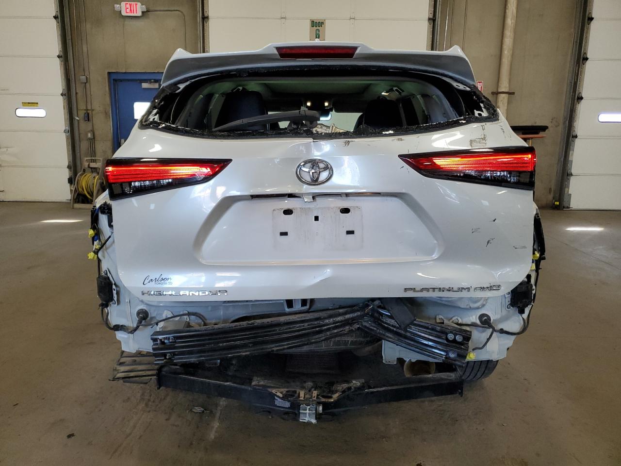 2022 Toyota Highlander Platinum VIN: 5TDFZRBH3NS227341 Lot: 83992805