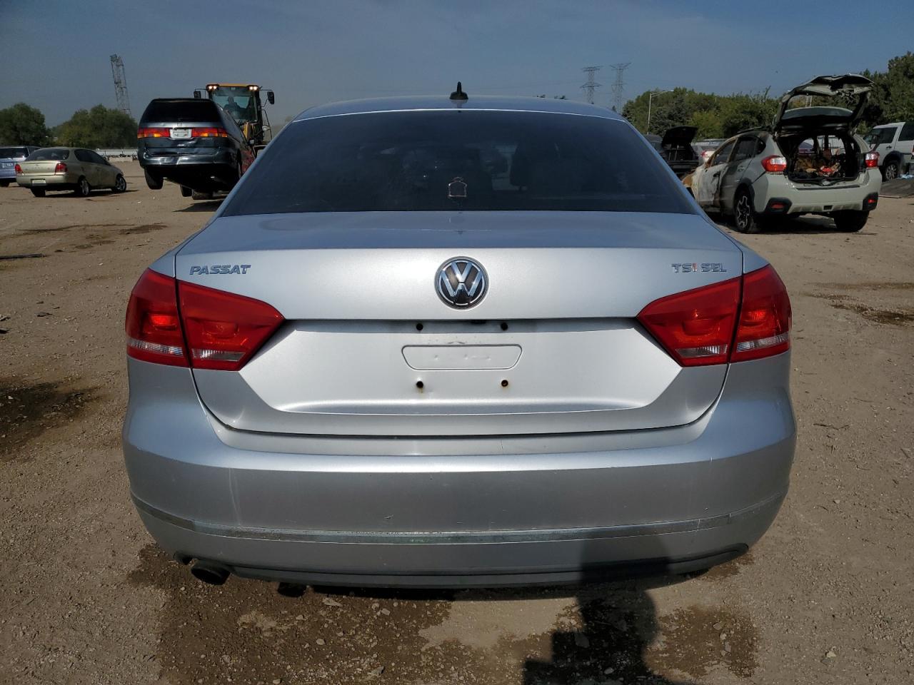 2015 Volkswagen Passat Sel VIN: 1VWCS7A30FC116490 Lot: 81123015