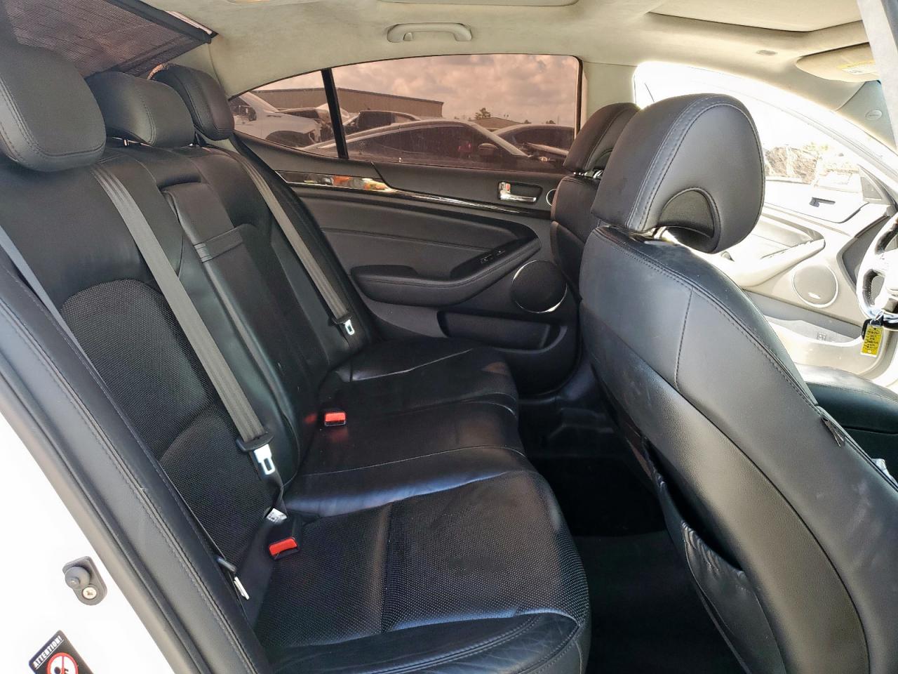 2014 Kia Cadenza Premium VIN: KNALN4D72E5162345 Lot: 71992125