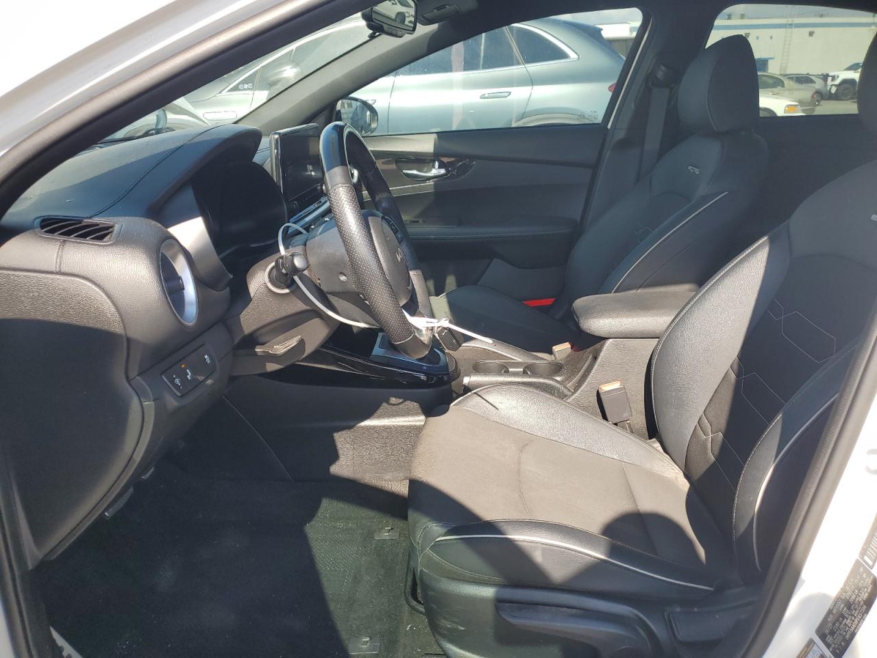 2023 Kia Forte Gt Line VIN: 3KPF54AD9PE657594 Lot: 81652585