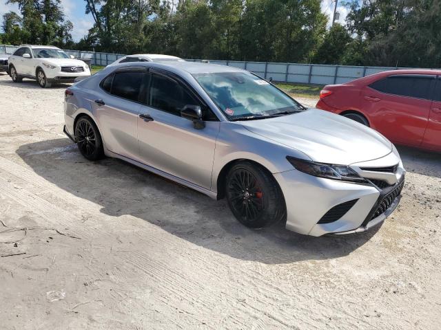  TOYOTA CAMRY 2020 Серебристый