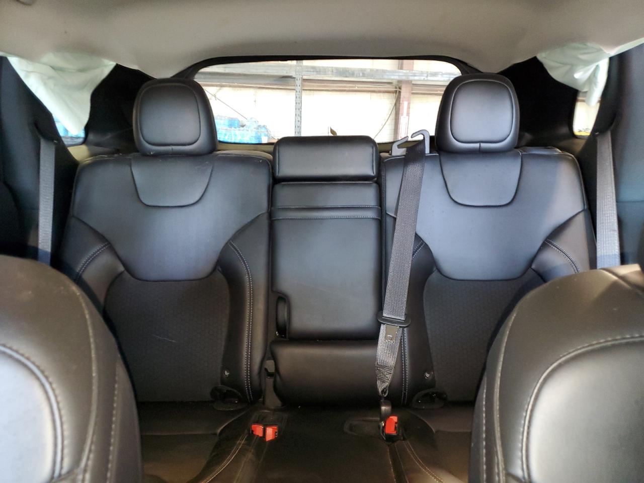 2019 Jeep Cherokee Latitude Plus VIN: 1C4PJMLX9KD113856 Lot: 71982505