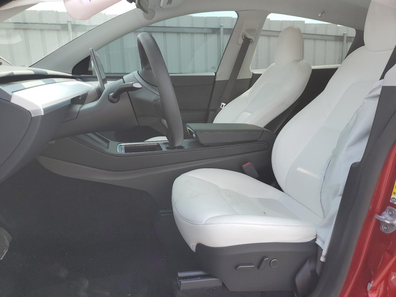 2024 Tesla Model Y VIN: 7SAYGDEE4RA280076 Lot: 81590925