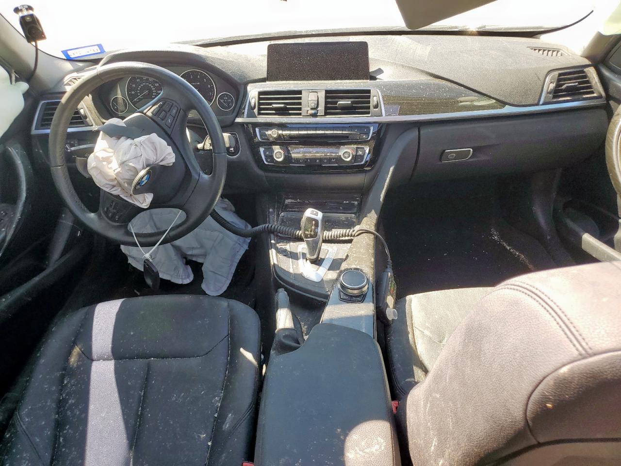 2018 BMW 320 Xi VIN: WBA8E5G52JNU47420 Lot: 71370975