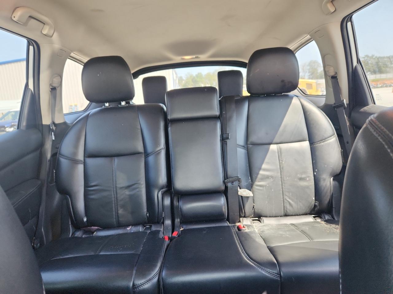 2018 Nissan Pathfinder S VIN: 5N1DR2MN3JC643110 Lot: 82080195