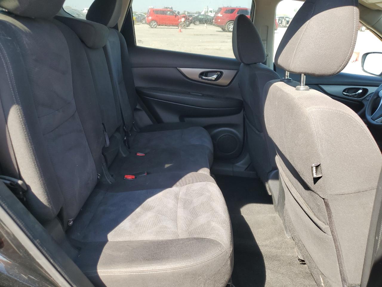 2016 Nissan Rogue S VIN: KNMAT2MV4GP708170 Lot: 80746045