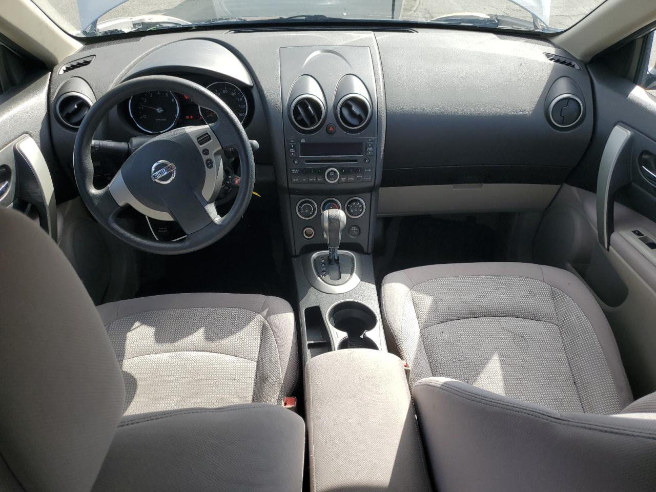 2010 Nissan Rogue S VIN: JN8AS5MT4AW030850 Lot: 84262775