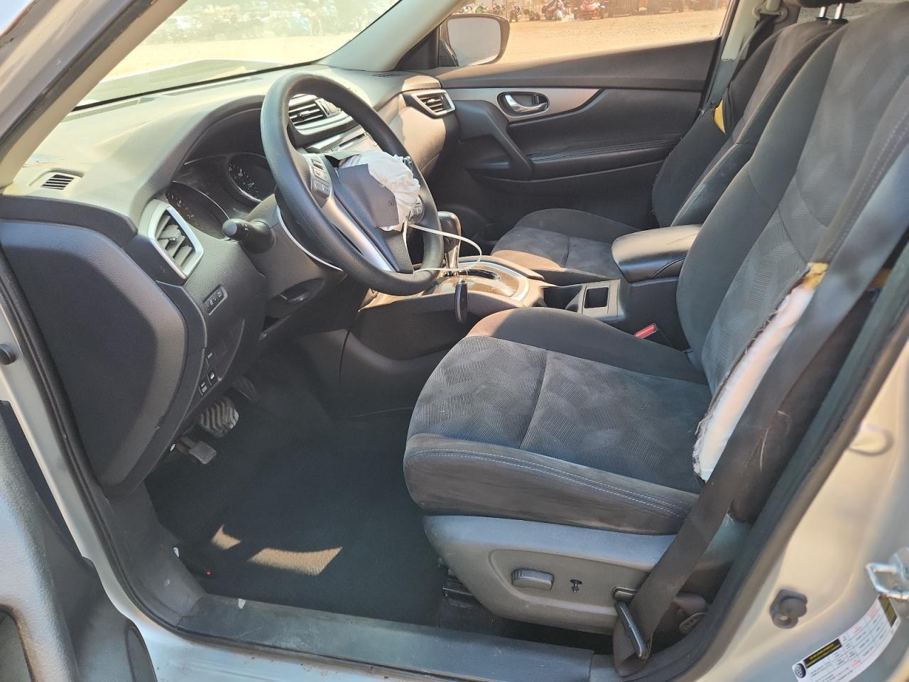 2015 Nissan Rogue S VIN: KNMAT2MV7FP561194 Lot: 80792675