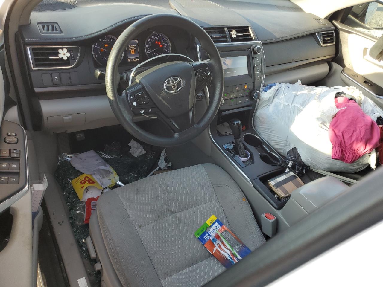 2017 Toyota Camry Le VIN: 4T1BF1FKXHU271170 Lot: 81744715