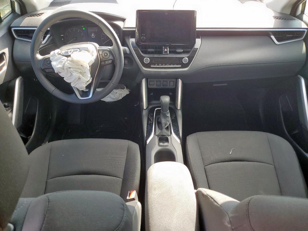 2024 Toyota Corolla Cross Le VIN: 7MUBAAAG6RV108081 Lot: 83828885