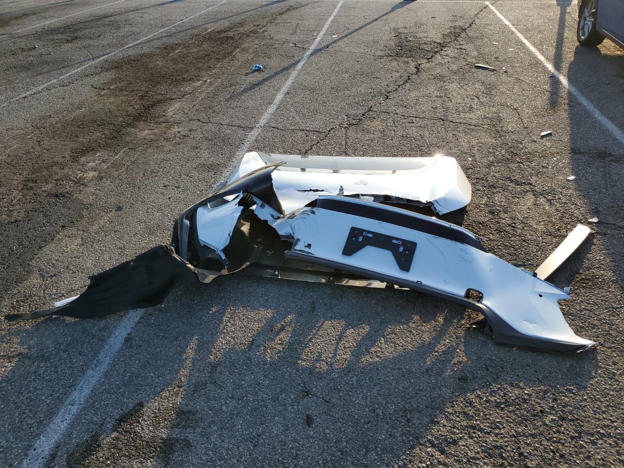 2025 Toyota Bz4X Xle VIN: JTMABACA7SA101137 Lot: 81910105