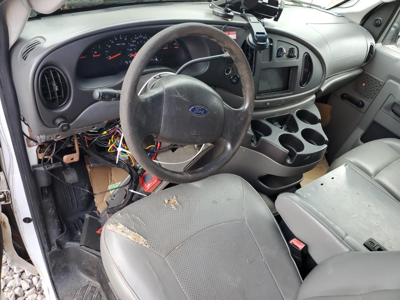 2008 Ford Econoline E350 Super Duty Van VIN: 1FTSE34L08DA81862 Lot: 72054125