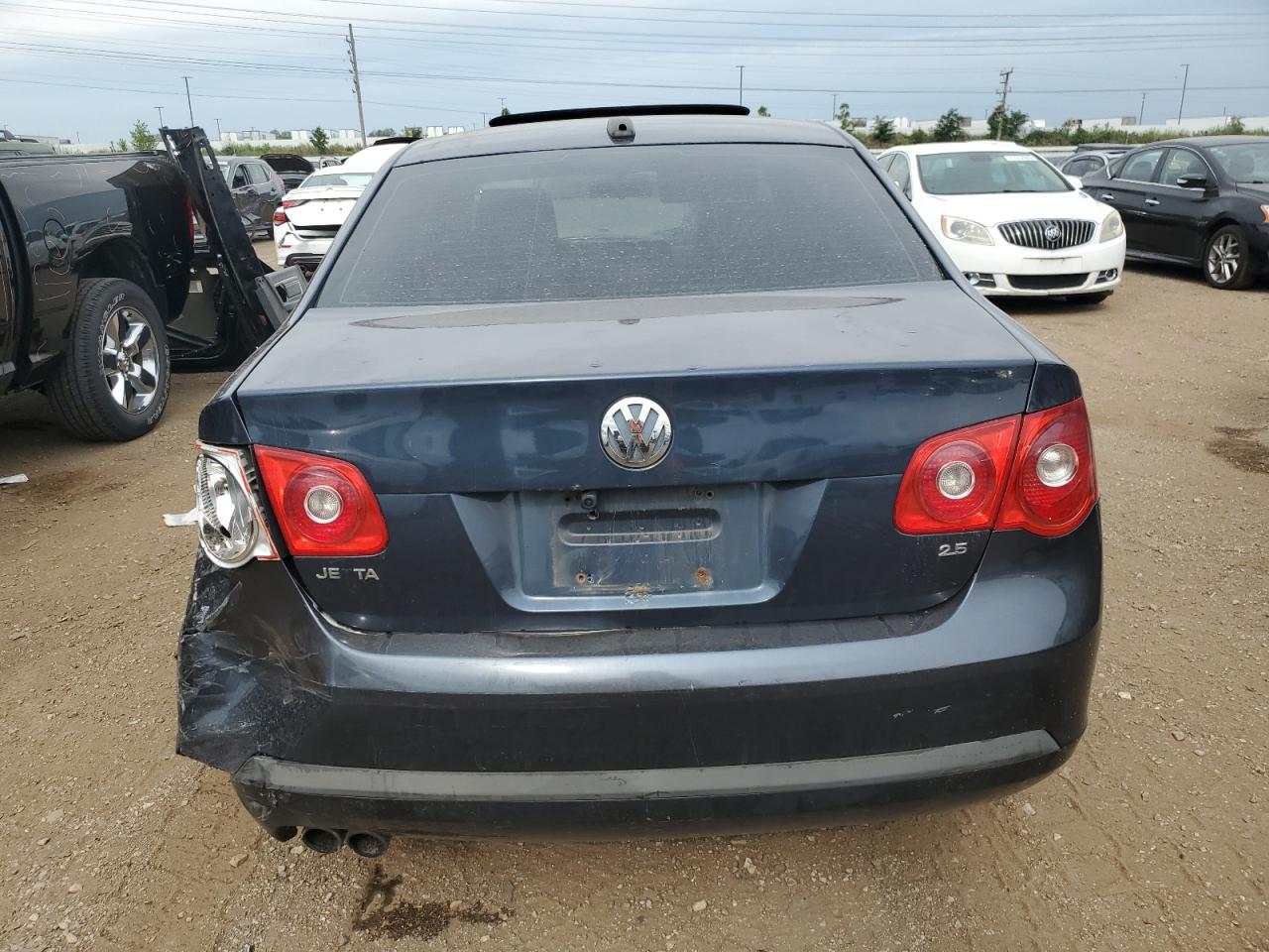 2006 Volkswagen Jetta 2.5 Option Package 1 VIN: 3VWSF71K76M678330 Lot: 70476645