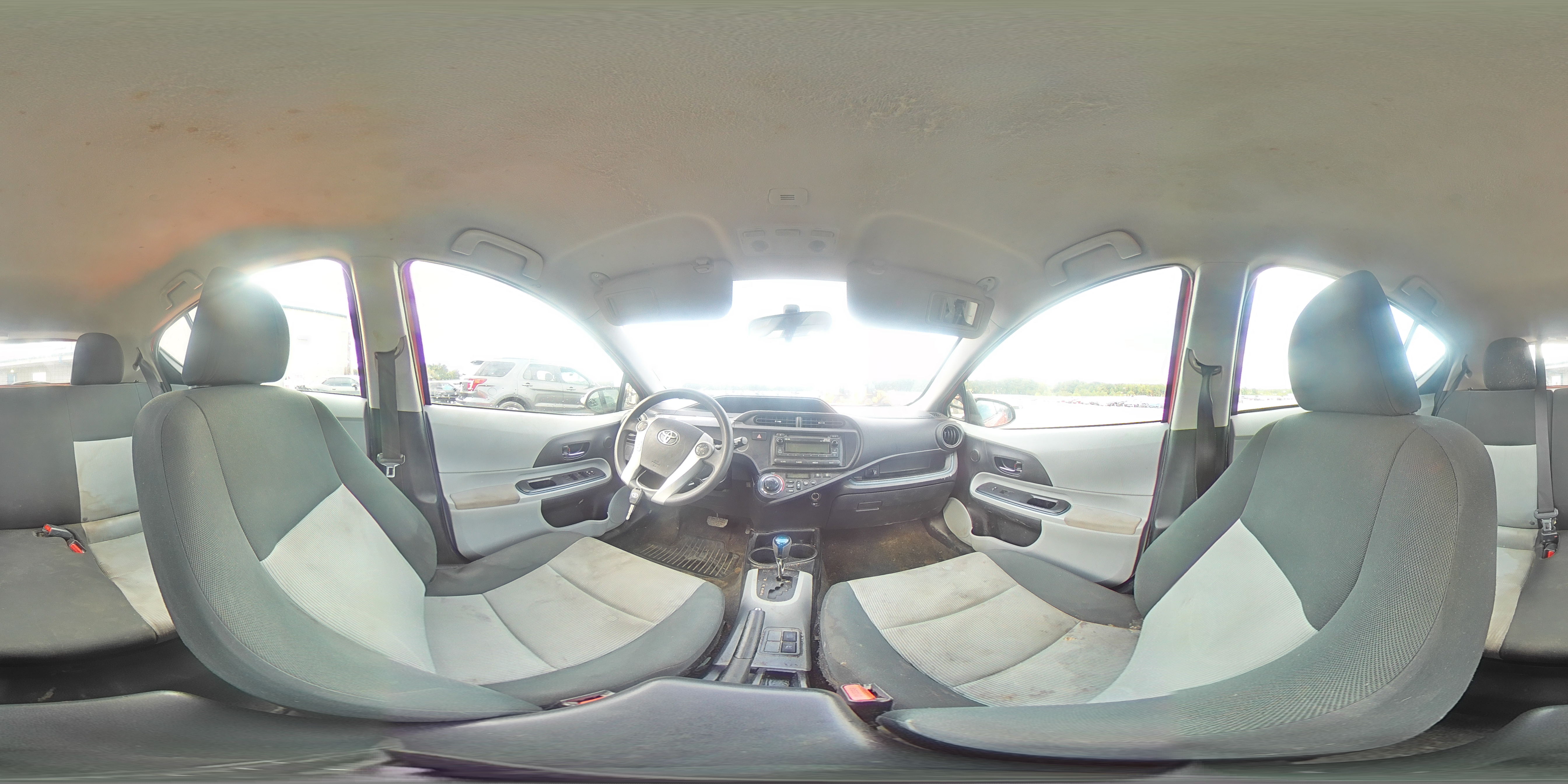2013 Toyota Prius C VIN: JTDKDTB30D1051634 Lot: 71014015