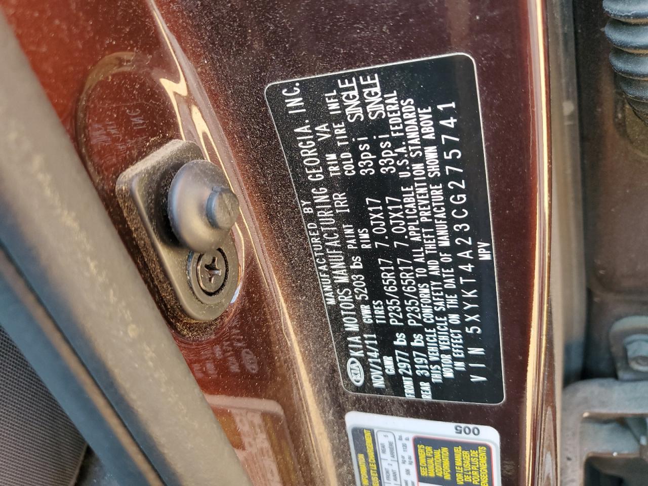 2012 Kia Sorento Base VIN: 5XYKT4A23CG275741 Lot: 71827125