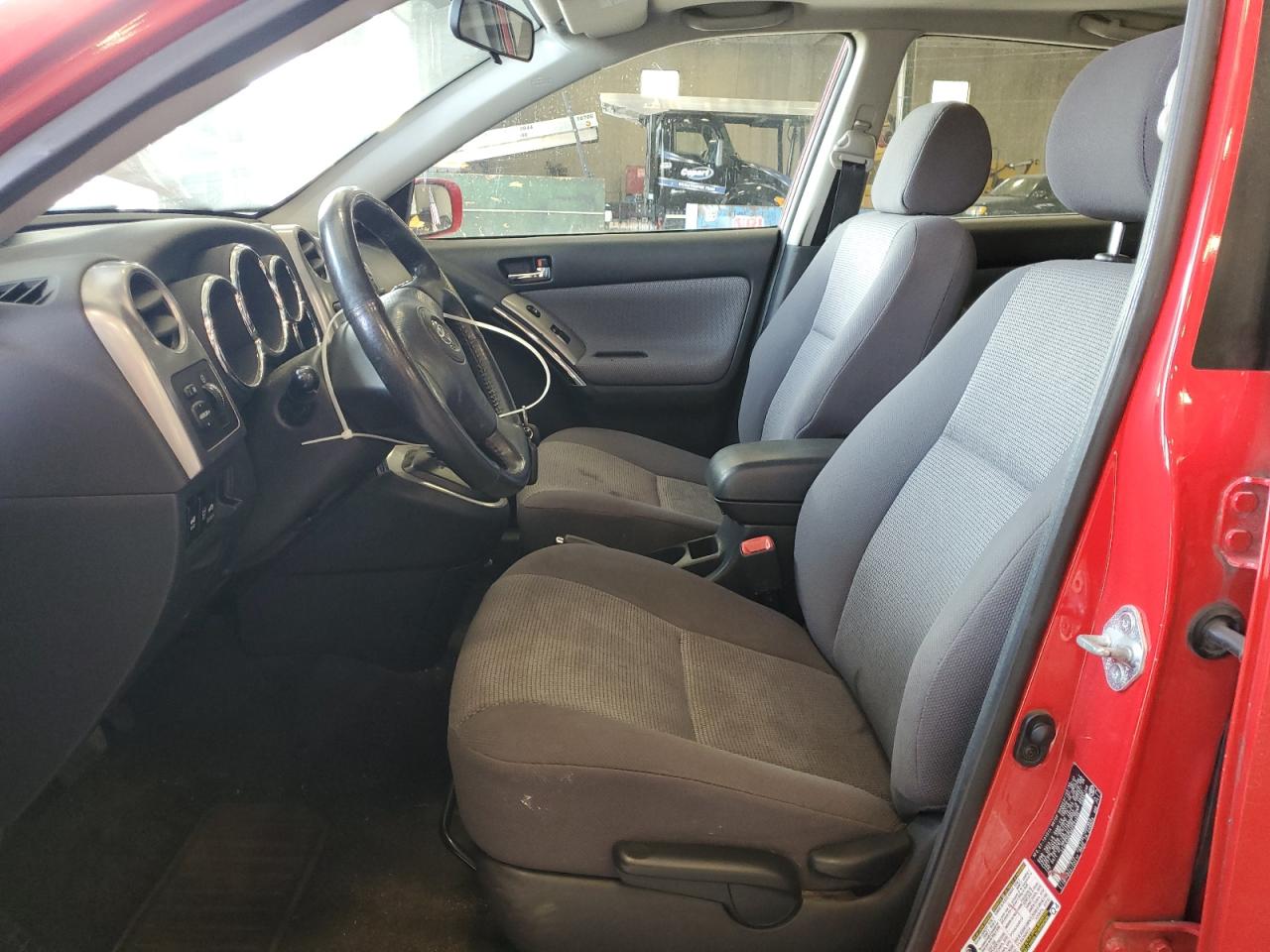 2006 Toyota Corolla Matrix Base VIN: 2T1LR30E86C551405 Lot: 80879595