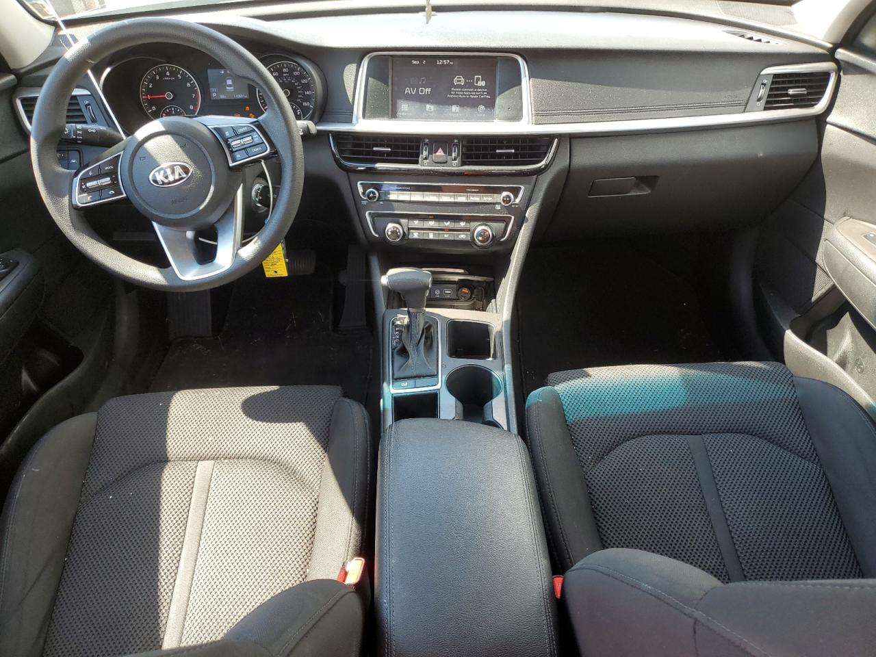 2020 Kia Optima Lx VIN: 5XXGT4L30LG425000 Lot: 70700625