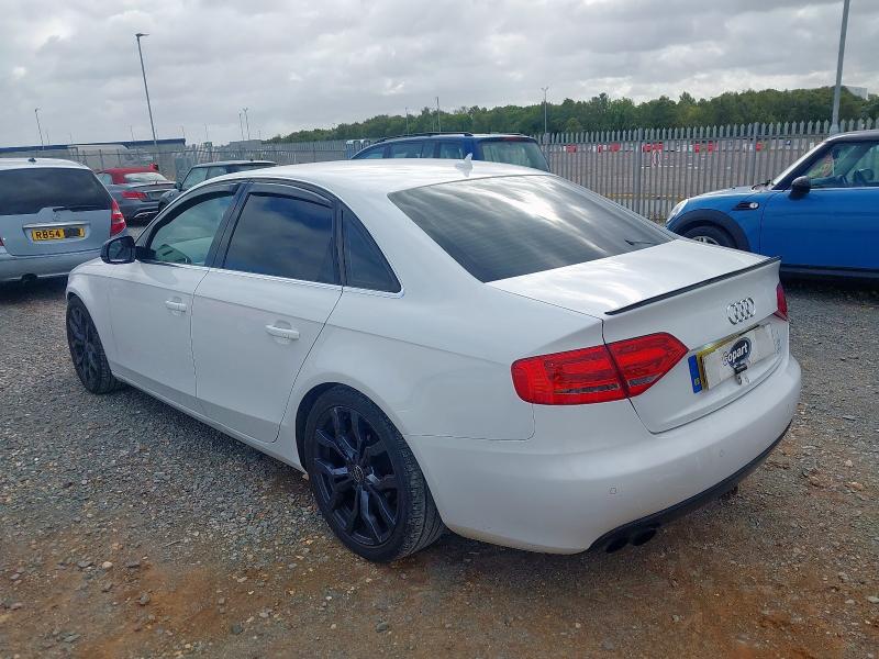 2010 AUDI A4 TECHNIK TDI E 