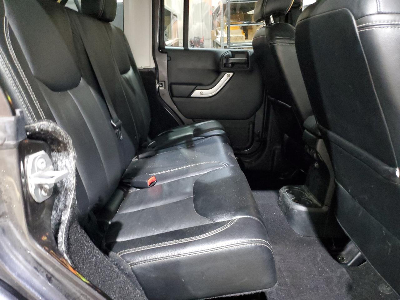 2017 Jeep Wrangler Unlimited Sahara VIN: 1C4HJWEG0HL588470 Lot: 81406155