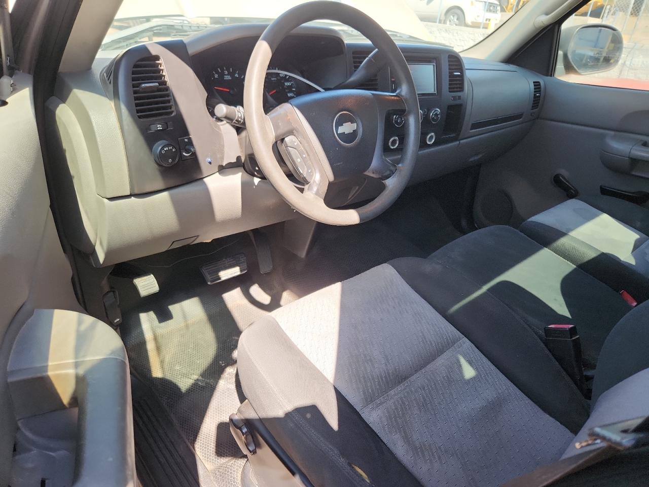 2008 Chevrolet Silverado C1500 VIN: 1GCEC14X98Z137973 Lot: 80825505