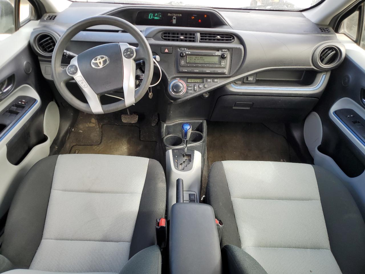 2013 Toyota Prius C VIN: JTDKDTB34D1537752 Lot: 71218625