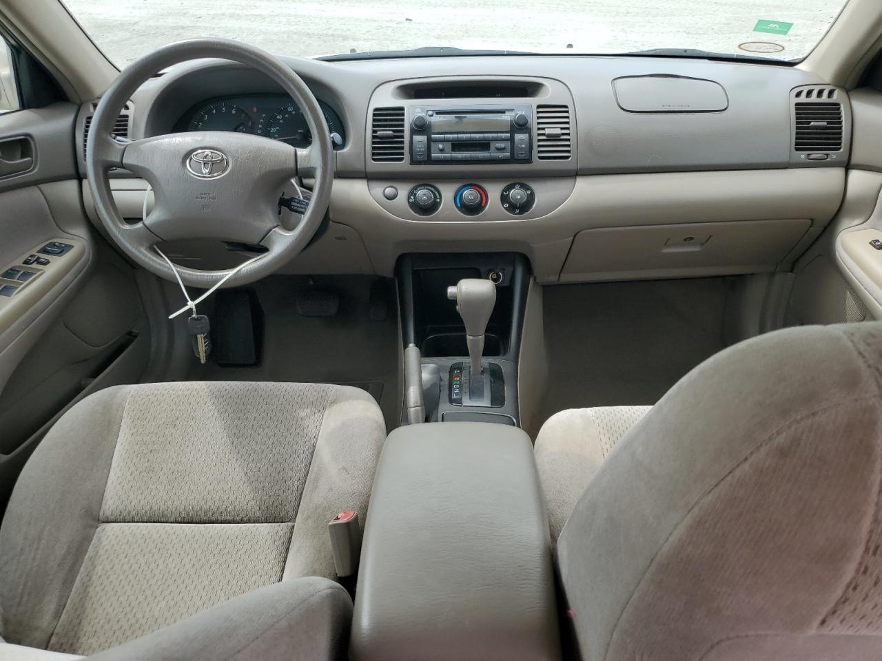 2003 Toyota Camry Le VIN: 4T1BE32K93U764142 Lot: 71345285