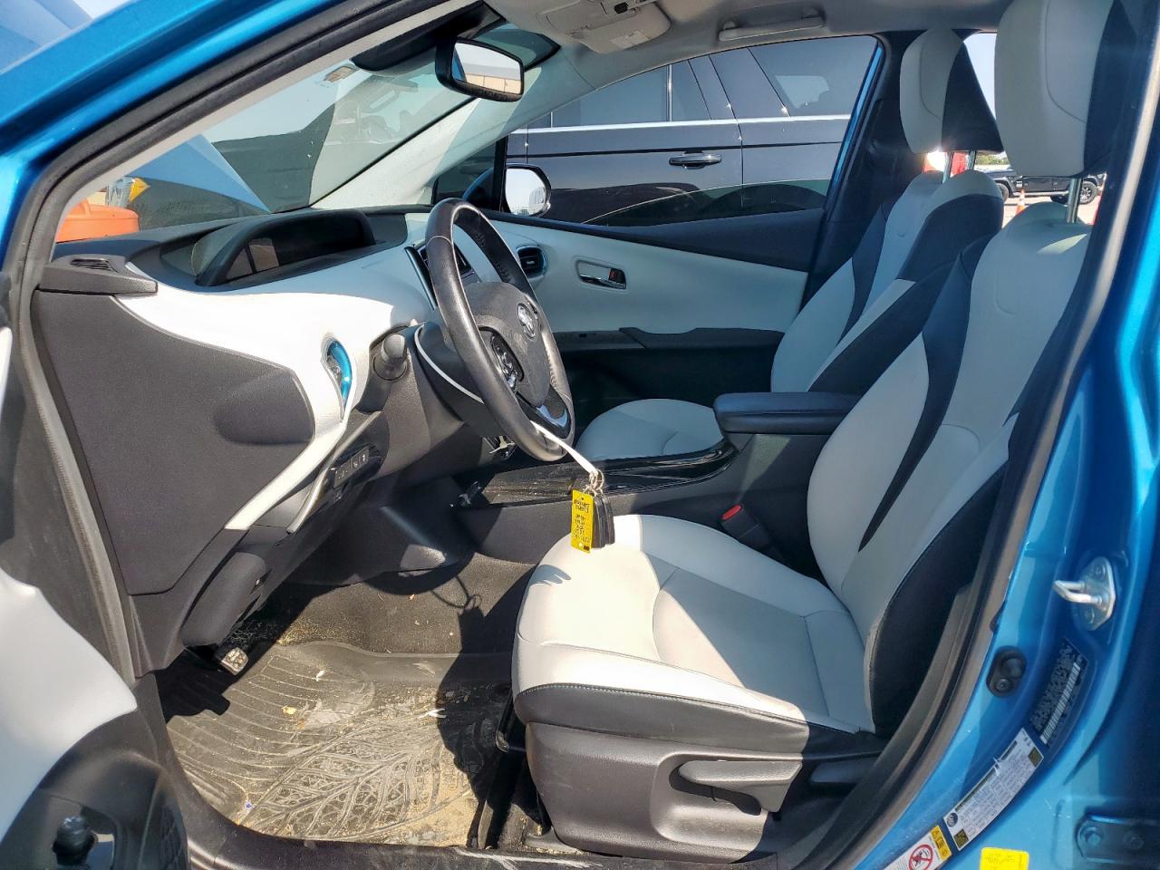 2020 Toyota Prius Le VIN: JTDL9RFU7L3015163 Lot: 71047545