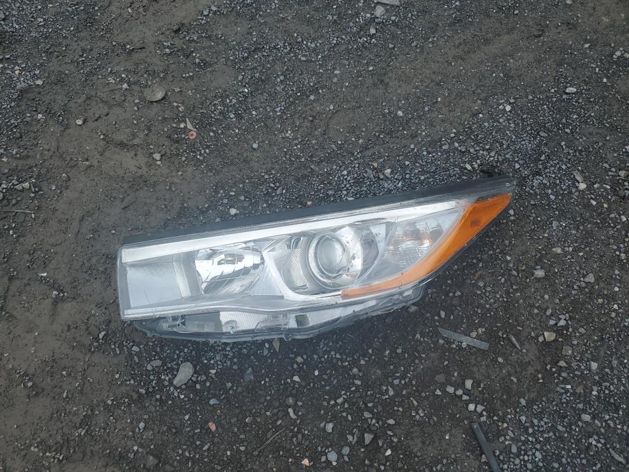 2016 Toyota Highlander Limited VIN: 5TDYKRFH9GS128856 Lot: 81834325