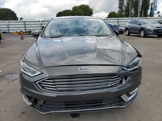 FORD FUSION 2017 Szary