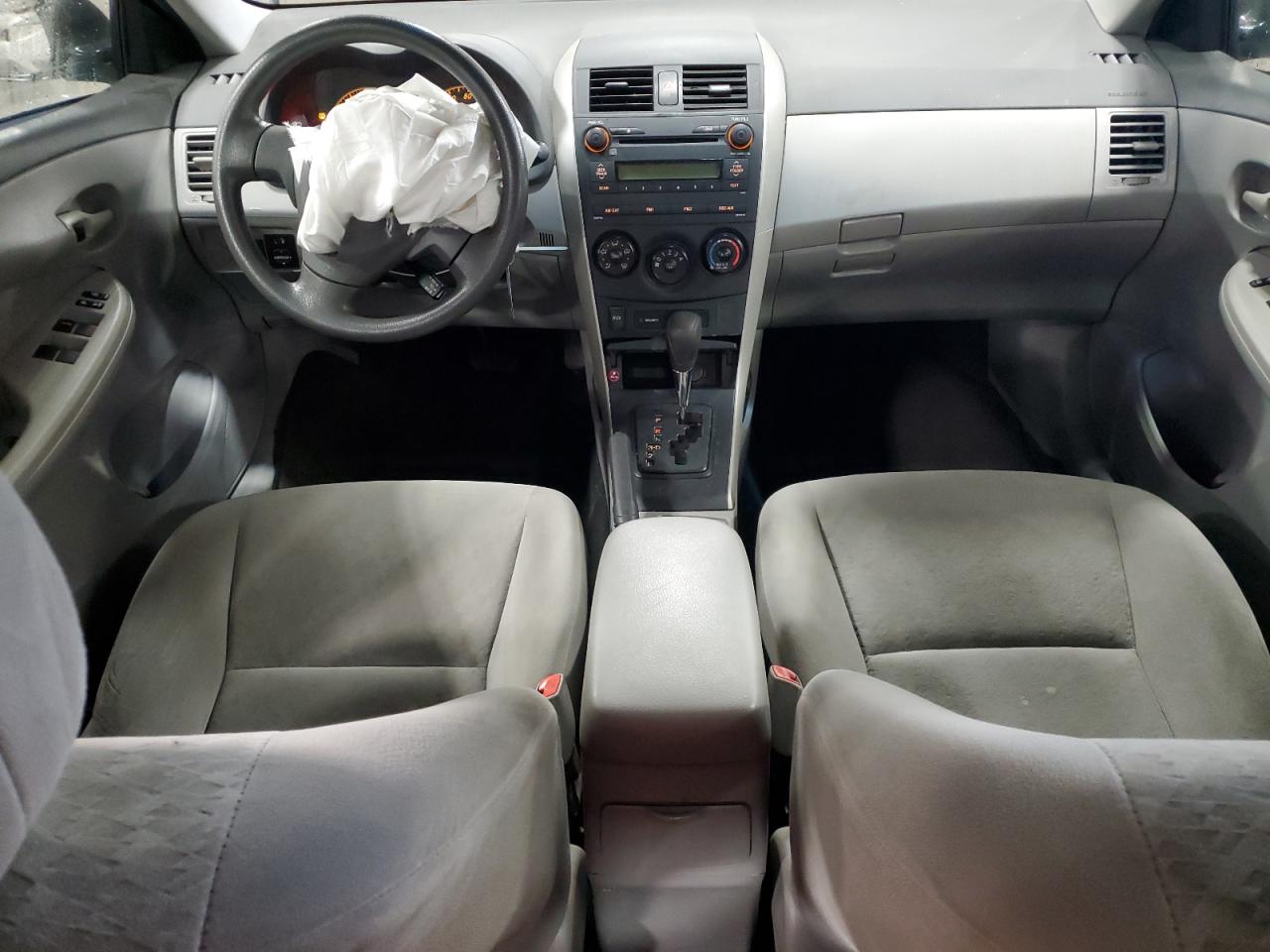 2009 Toyota Corolla Base VIN: 1NXBU40E39Z092075 Lot: 84401925