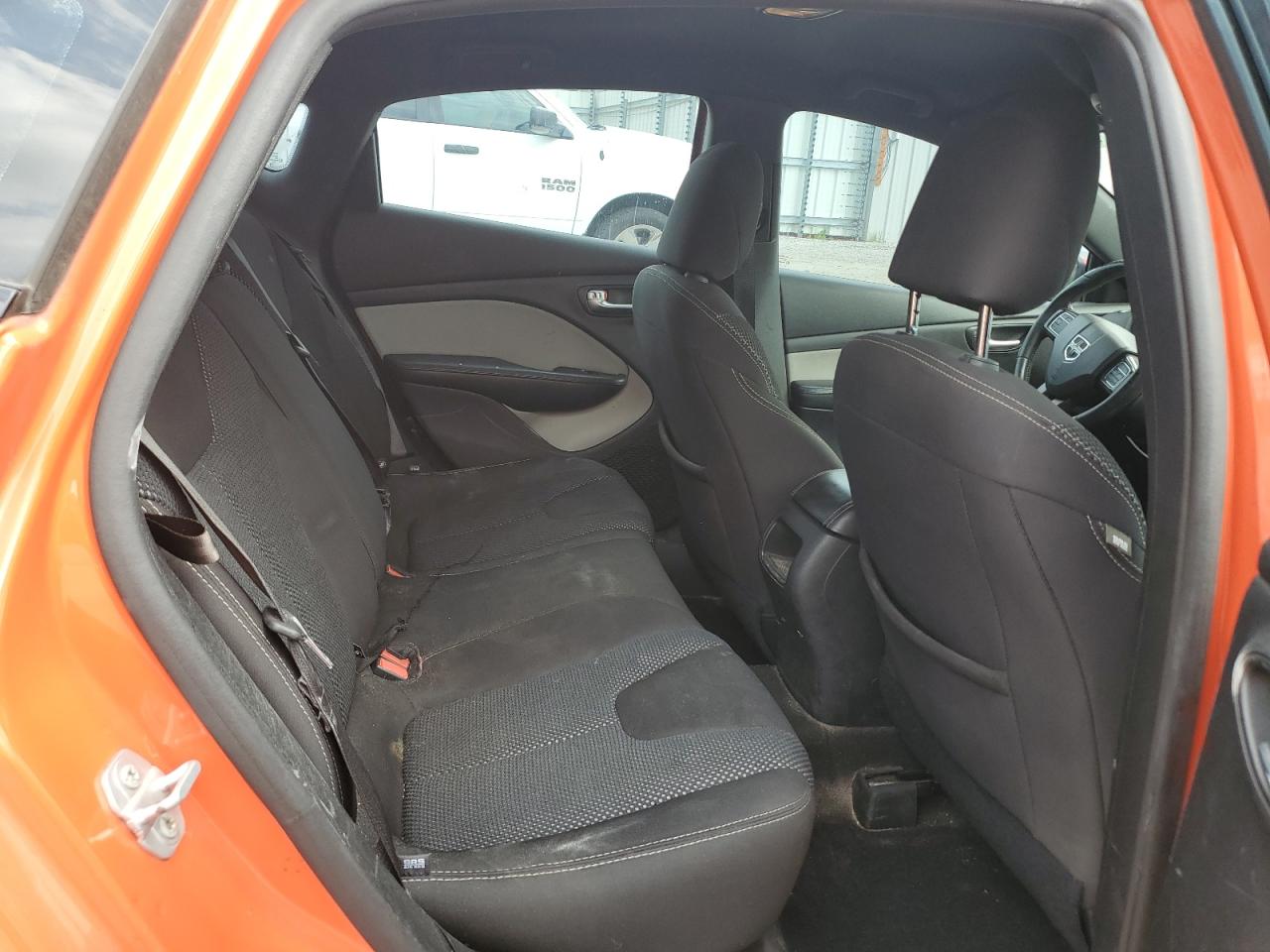 2015 Dodge Dart Sxt VIN: 1C3CDFBB5FD237589 Lot: 80911145