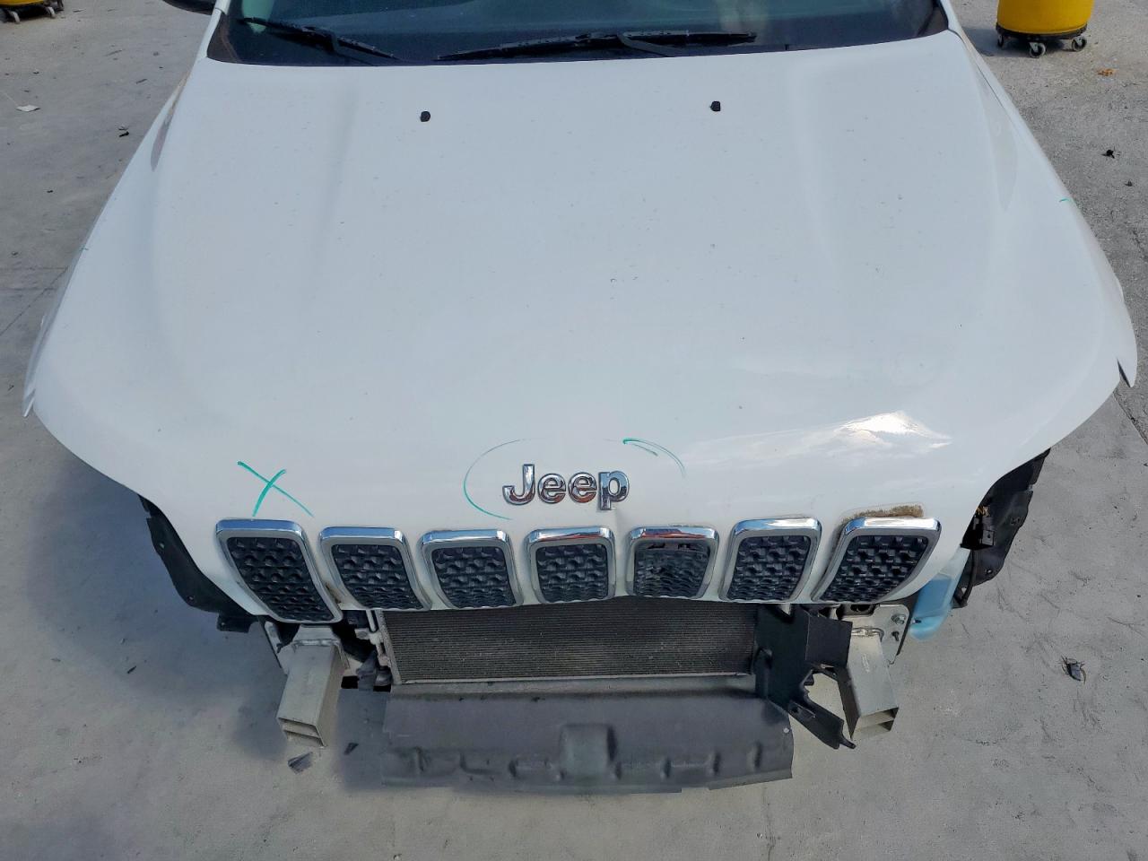 2019 Jeep Cherokee Latitude VIN: 1C4PJLCB5KD297448 Lot: 84200515